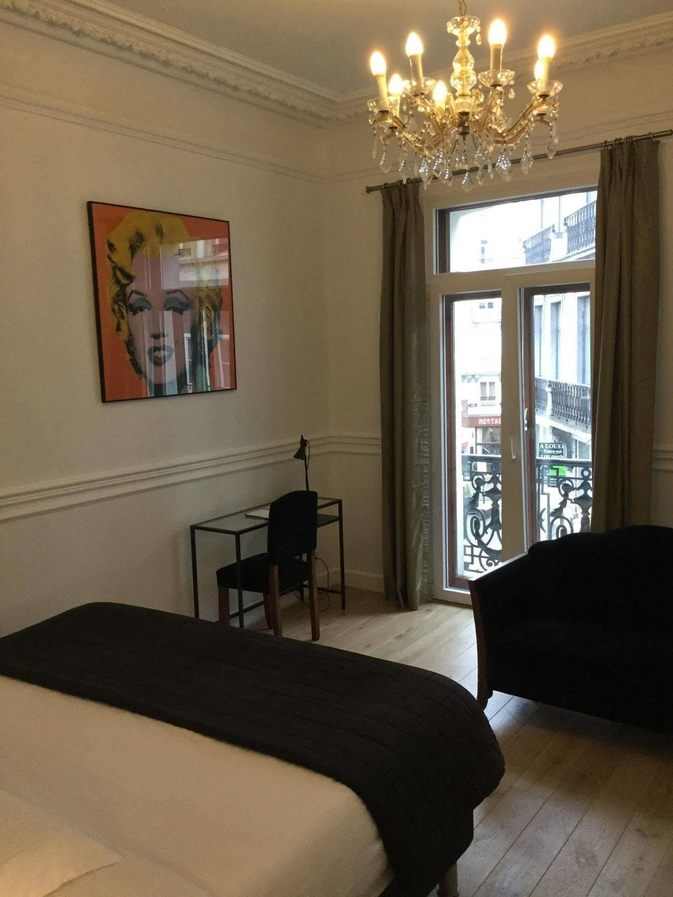 B&B Downtown Bxl Bruselas Exterior foto