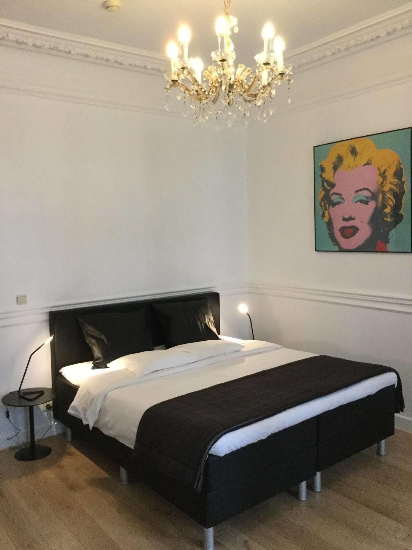 B&B Downtown Bxl Bruselas Exterior foto
